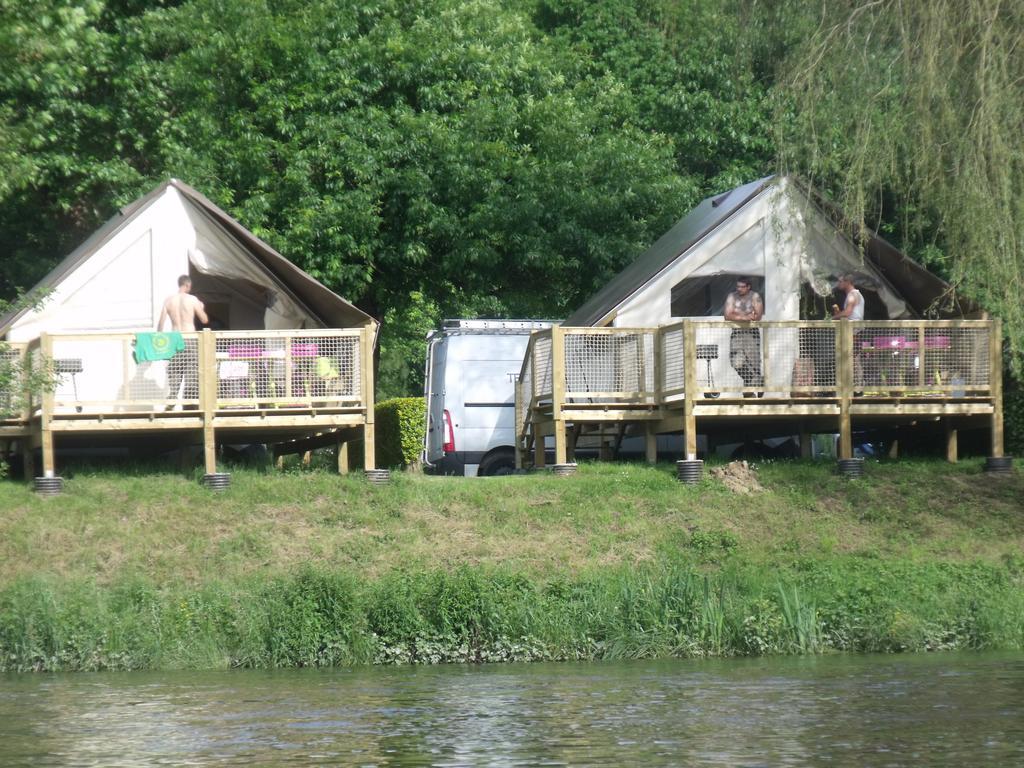 Camping Des Ribieres Confolens Luaran gambar