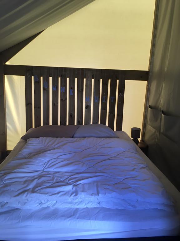 Camping Des Ribieres Confolens Luaran gambar