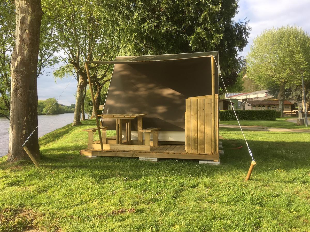 Camping Des Ribieres Confolens Luaran gambar